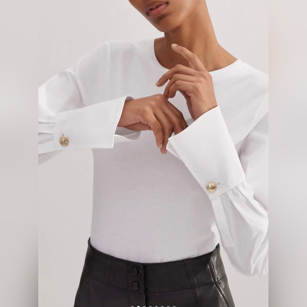 Me+Em crewneck layering top with cuffs - EUC